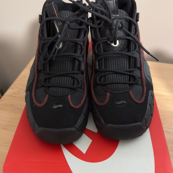 Nike Air Penny size 10 in great shape worn twice. Like new. Comes with box. - Picture 4 of 6